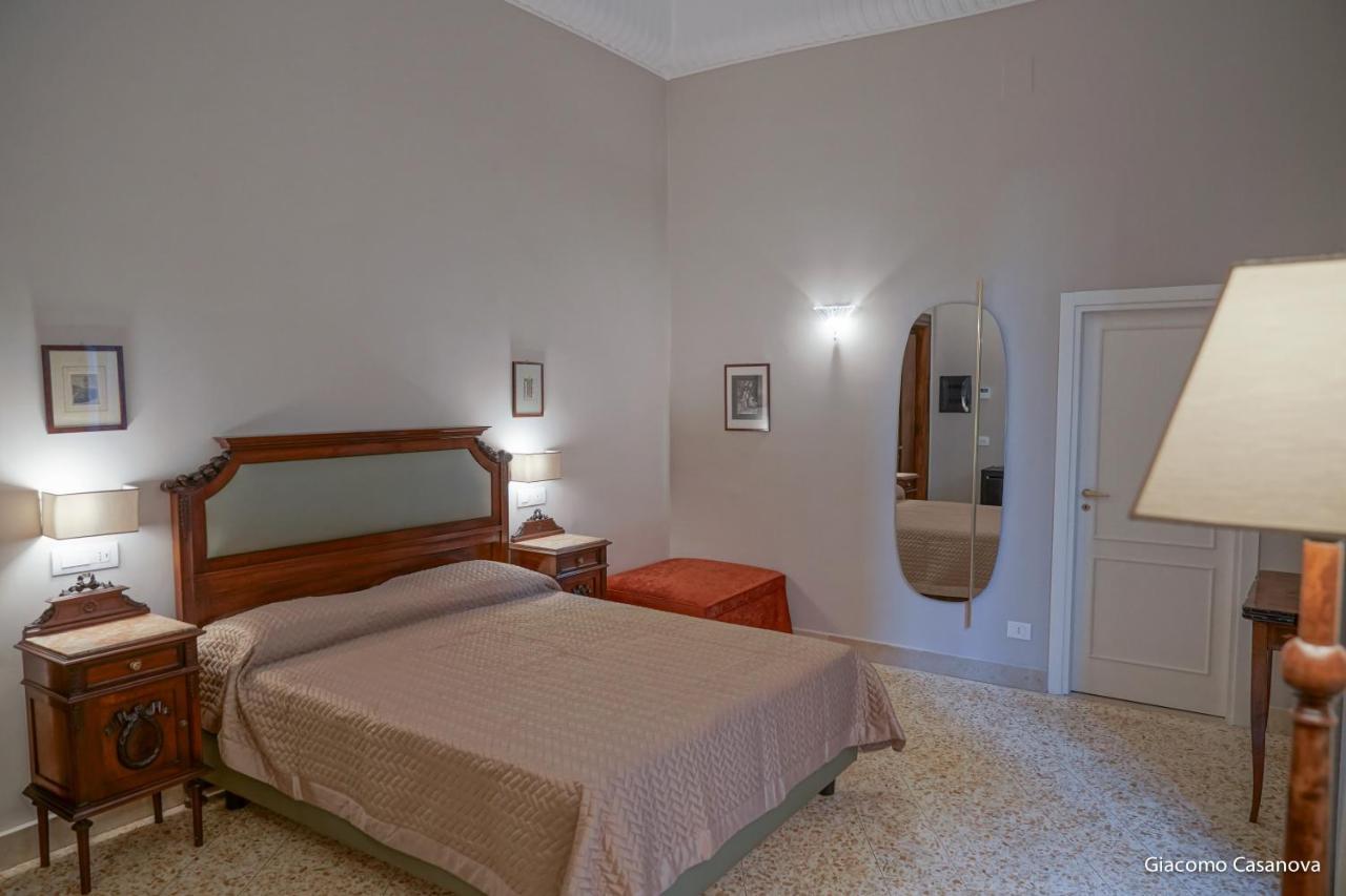 Bed and Breakfast Dimora Donna Elena Neapol Exteriér fotografie